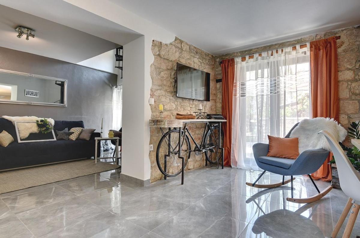 Villa Micol Gajana Buitenkant foto