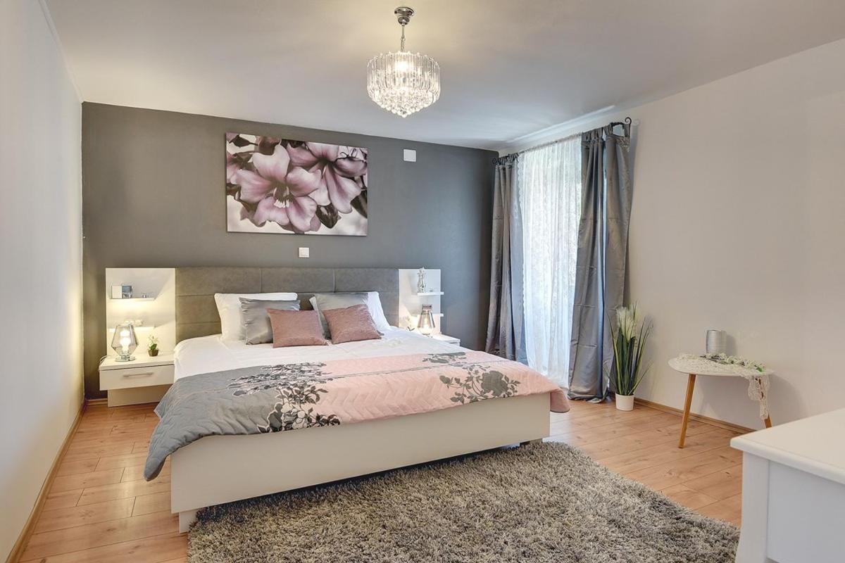 Villa Micol Gajana Buitenkant foto